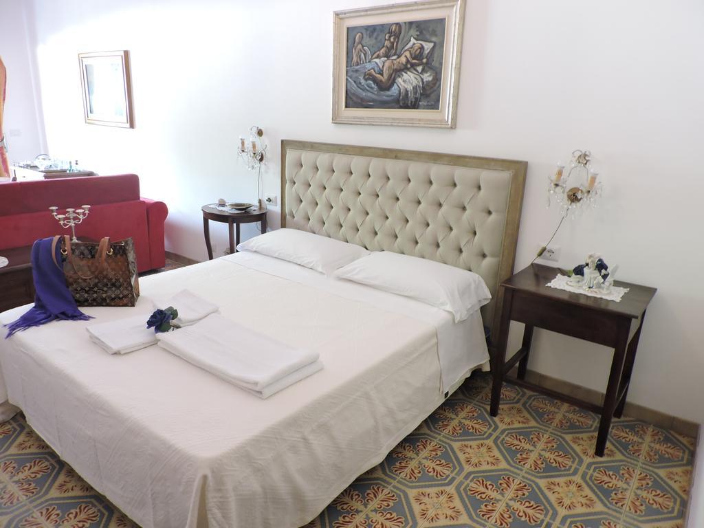 B&B Il Muro Vecchio Giardini Naxos Bilik gambar