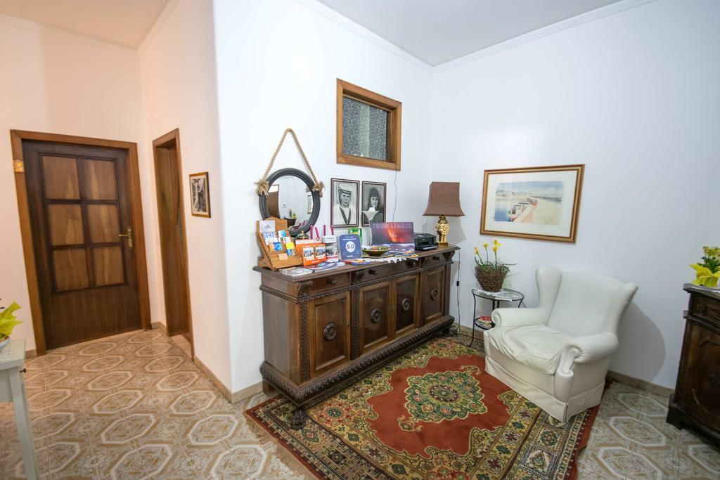 B&B Il Muro Vecchio Giardini Naxos Luaran gambar