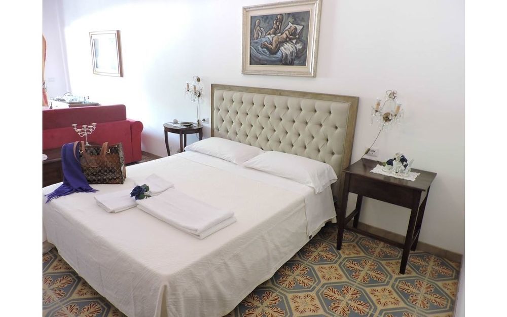B&B Il Muro Vecchio Giardini Naxos Luaran gambar
