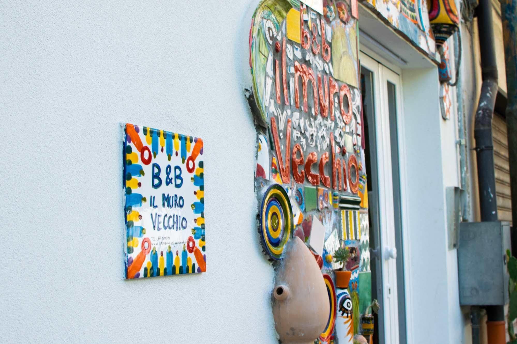 B&B Il Muro Vecchio Giardini Naxos Luaran gambar